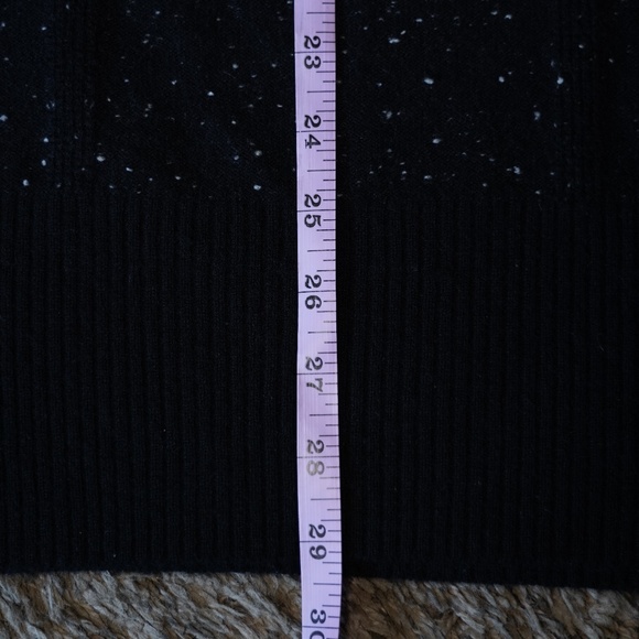 Rag & Bone 100% Cashmere Black Speckled Sweater, Medium, Beautiful Condition - Picture 15 of 16